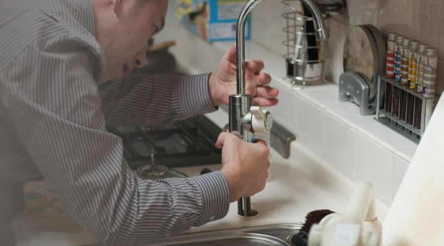 Professional Leak Detection in Delavan, IL